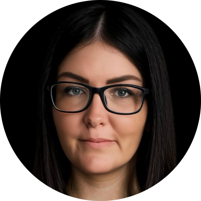 Szokolán-Csordás Regina Eszter