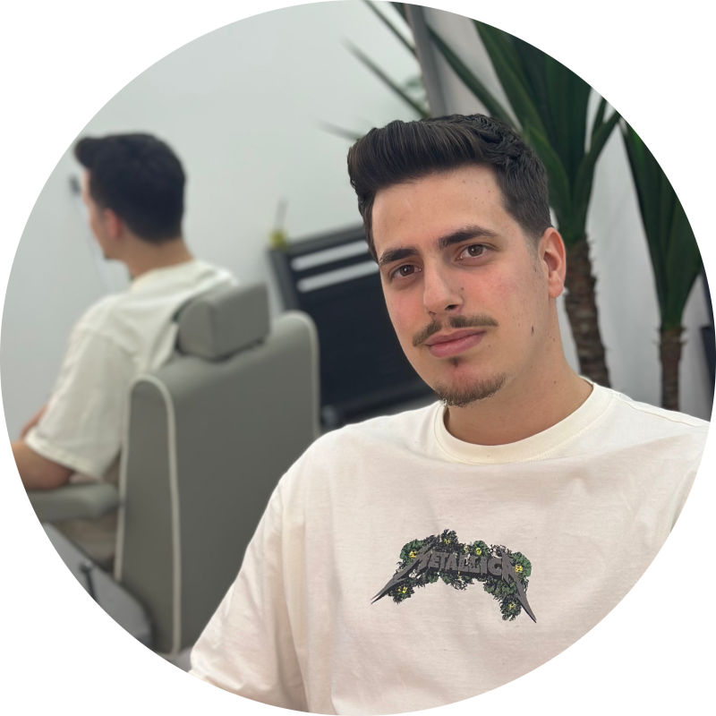 Roland (MASTER BARBER)