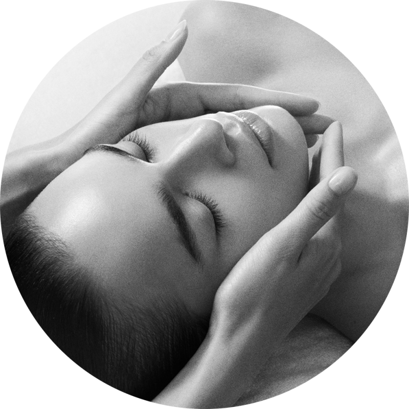 KOZMETIKUS - MAMMUT (kabin)