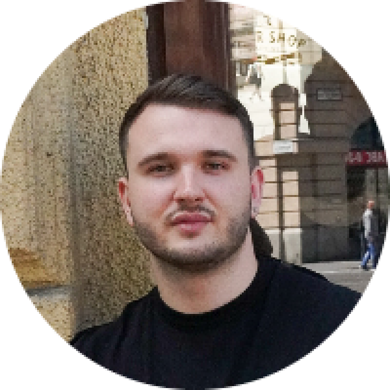 Koller Ricsi (Master)