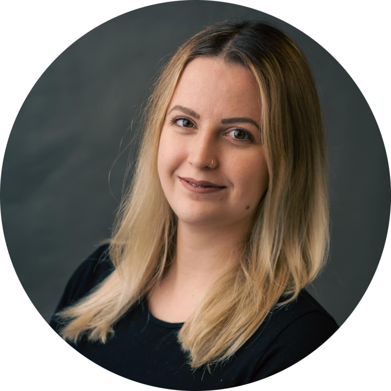 Dékány-Rádi Nikoletta