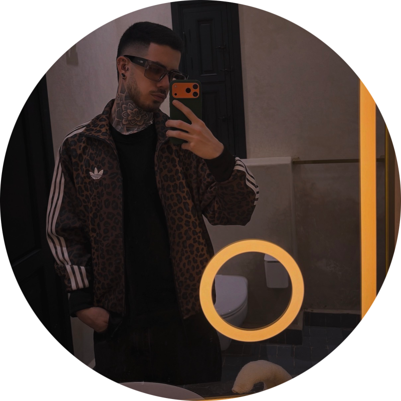 Csabi Senior (Blonde Specialist, Colorist)