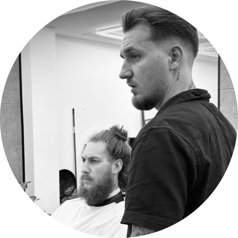 Sanyi (Normal barber) 