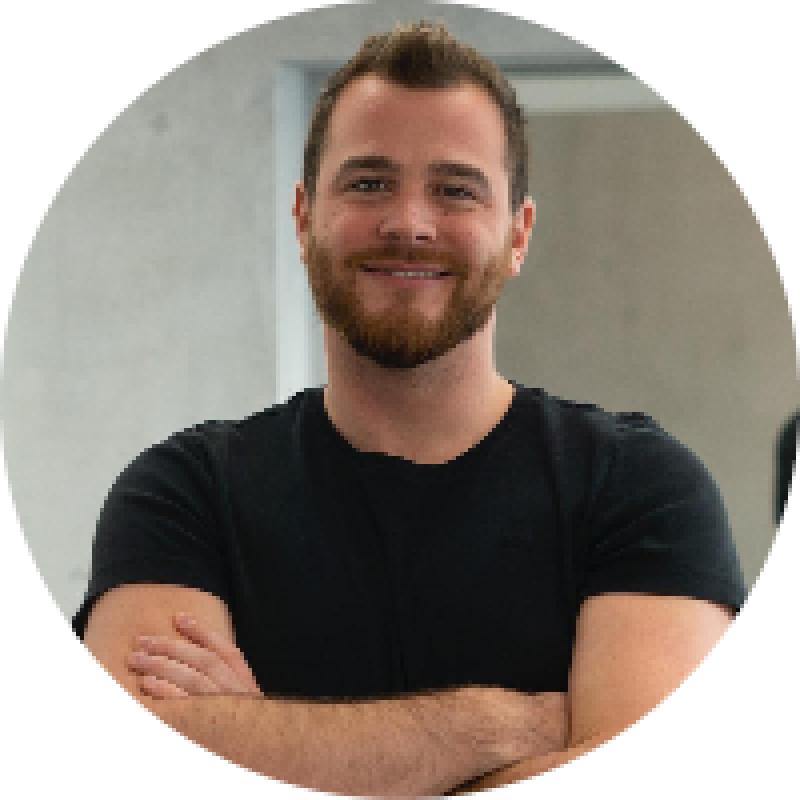 Hegedûs Dominik (Master Barber)