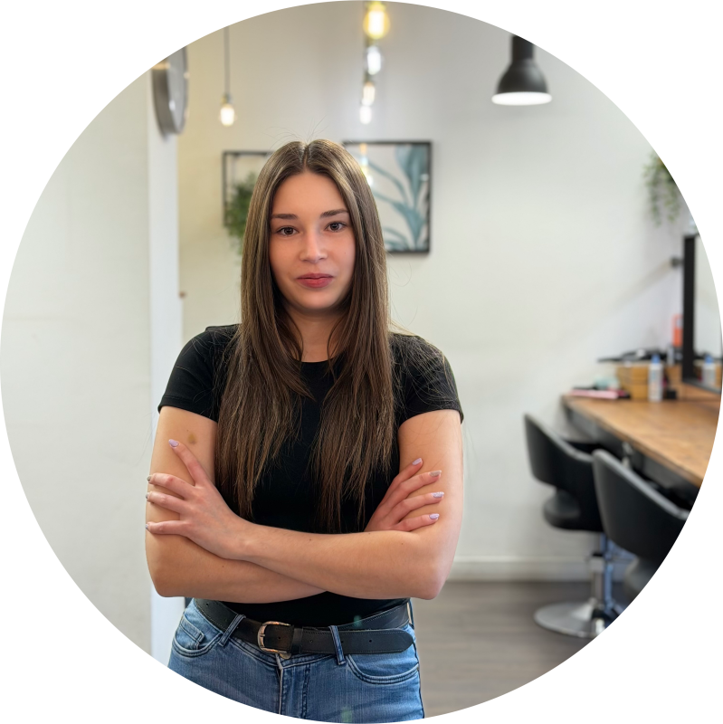 Krisznai Bítia (Stylist)