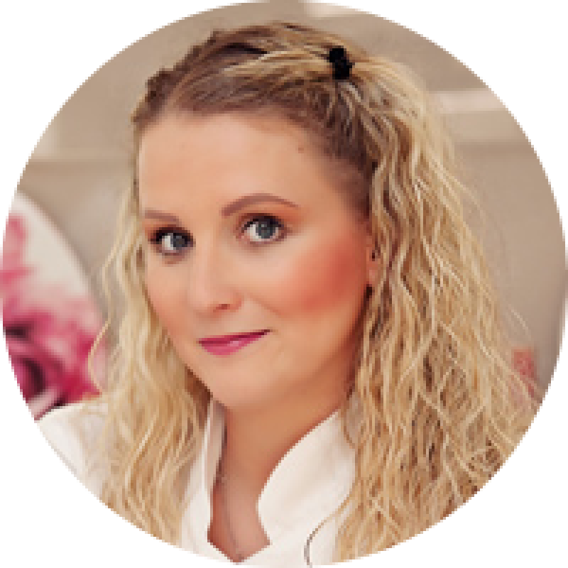 Balassa-Körmendi Kitti kozmetikus