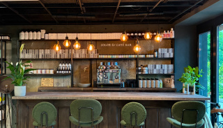 place_cover_cover_6332