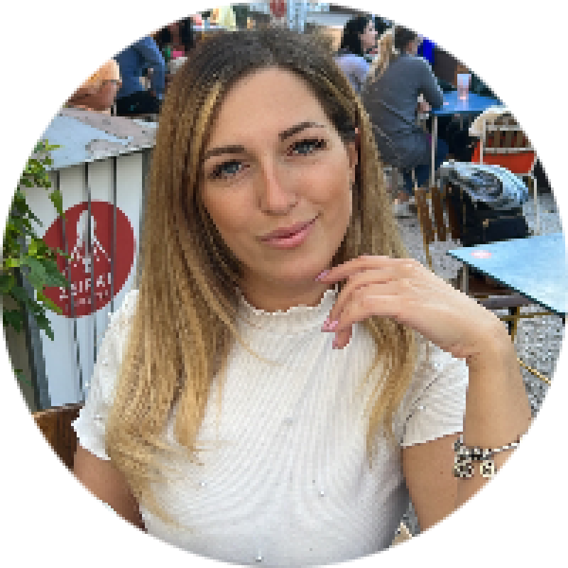 Nagy Alexandra         (Mesterleveles oktató)