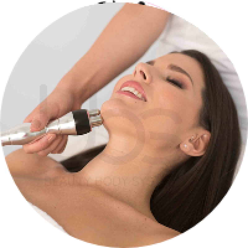 Piroska alakformálás / arckezelés