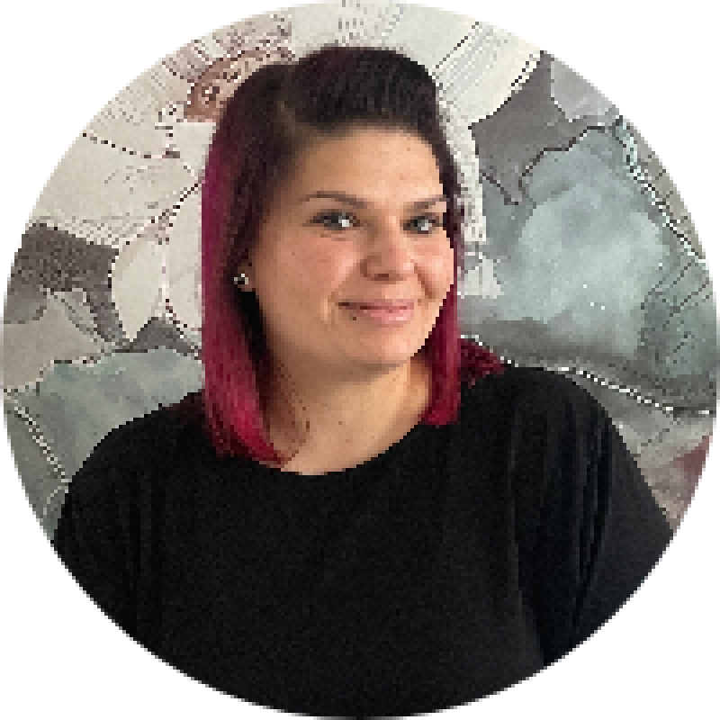 Brigi (kéz-és lábápoló szakember)