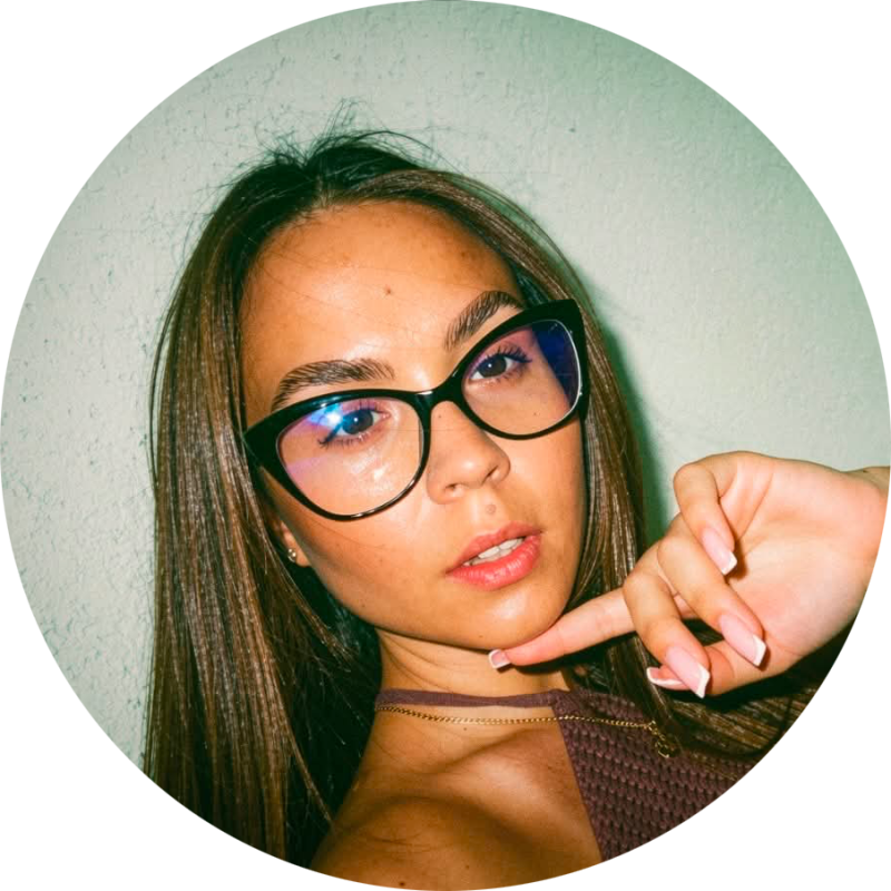 M.Lara 
