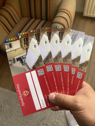 place_cover_cover_9257