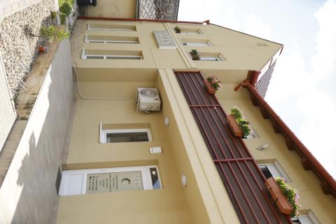 place_cover_cover_9685