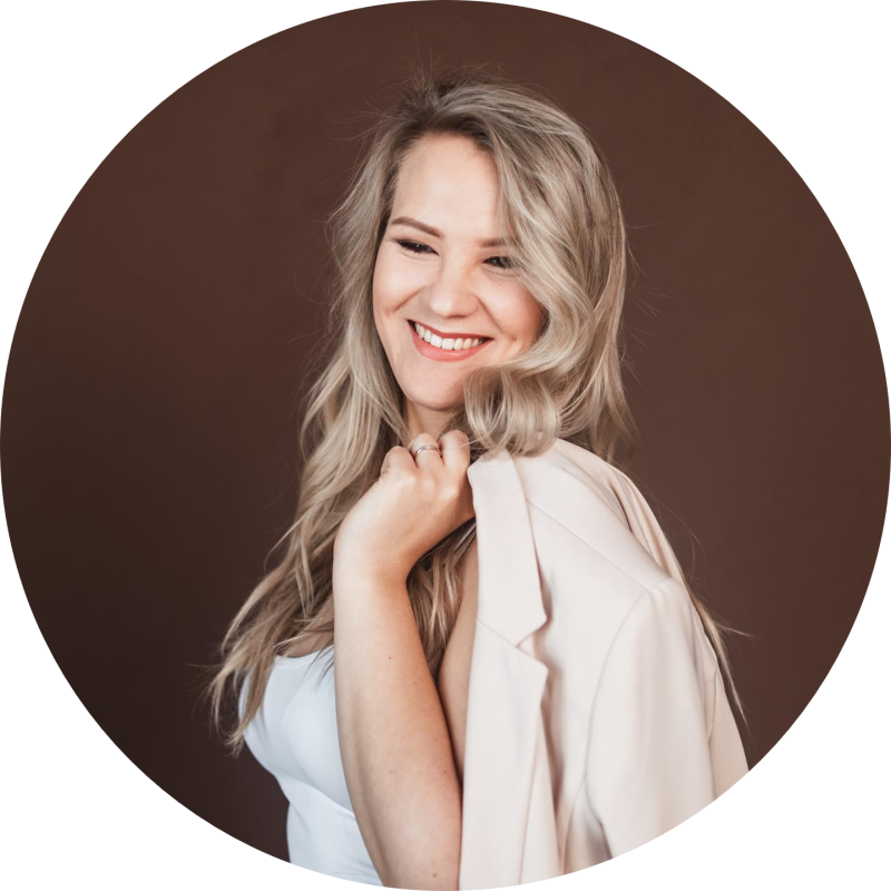 Nani Nails Instructor